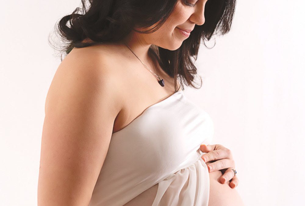 3 Awesome Posing Tips for Maternity Photos